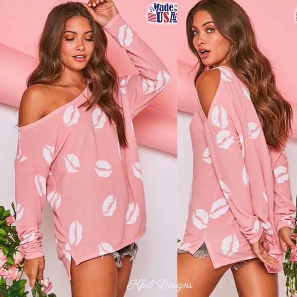 ❤️LAST 1! Asymmetrical Cutout Super Soft Lip Top! - Picture 6 of 9